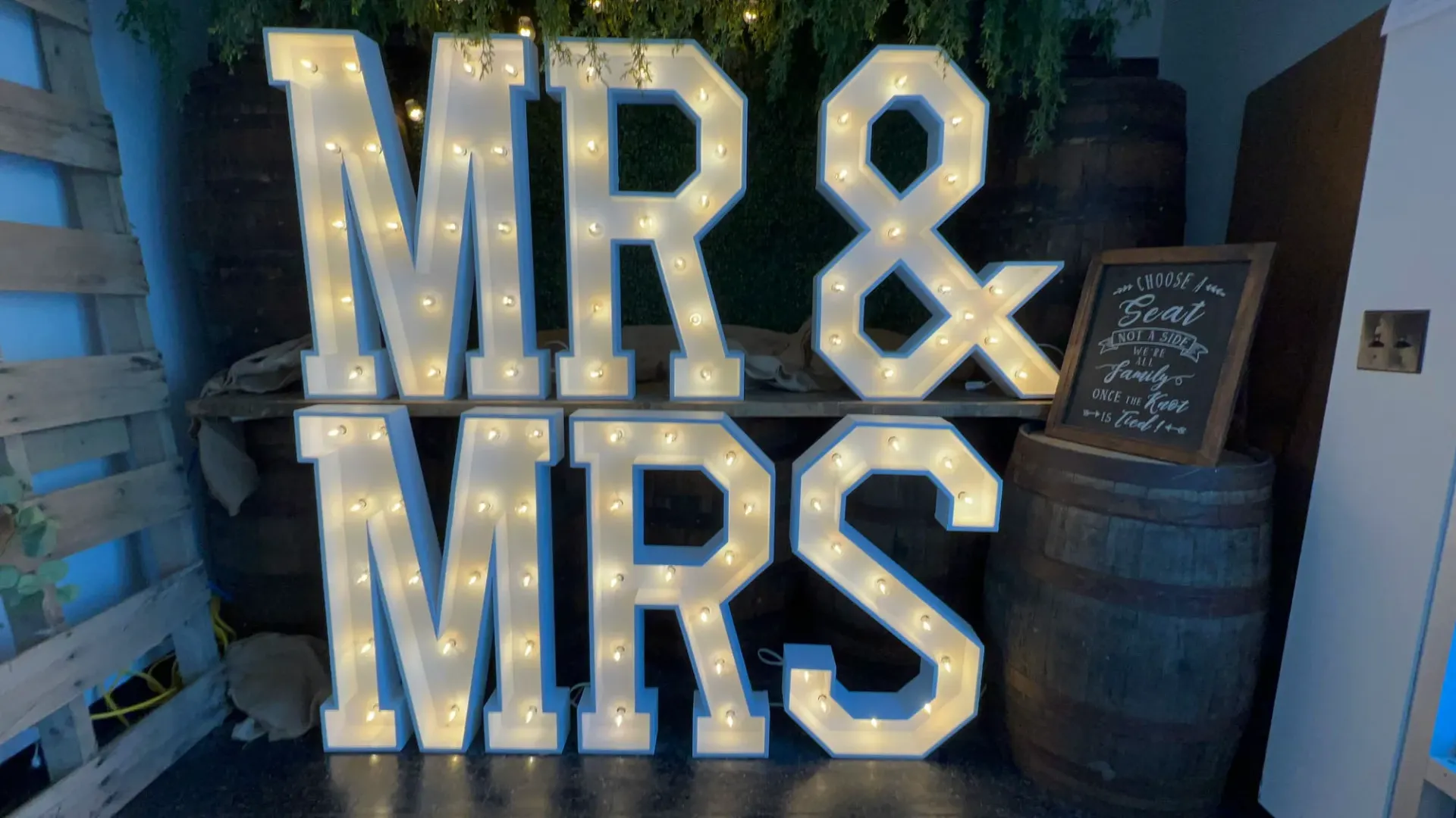 Lichtletter E (100 cm) 